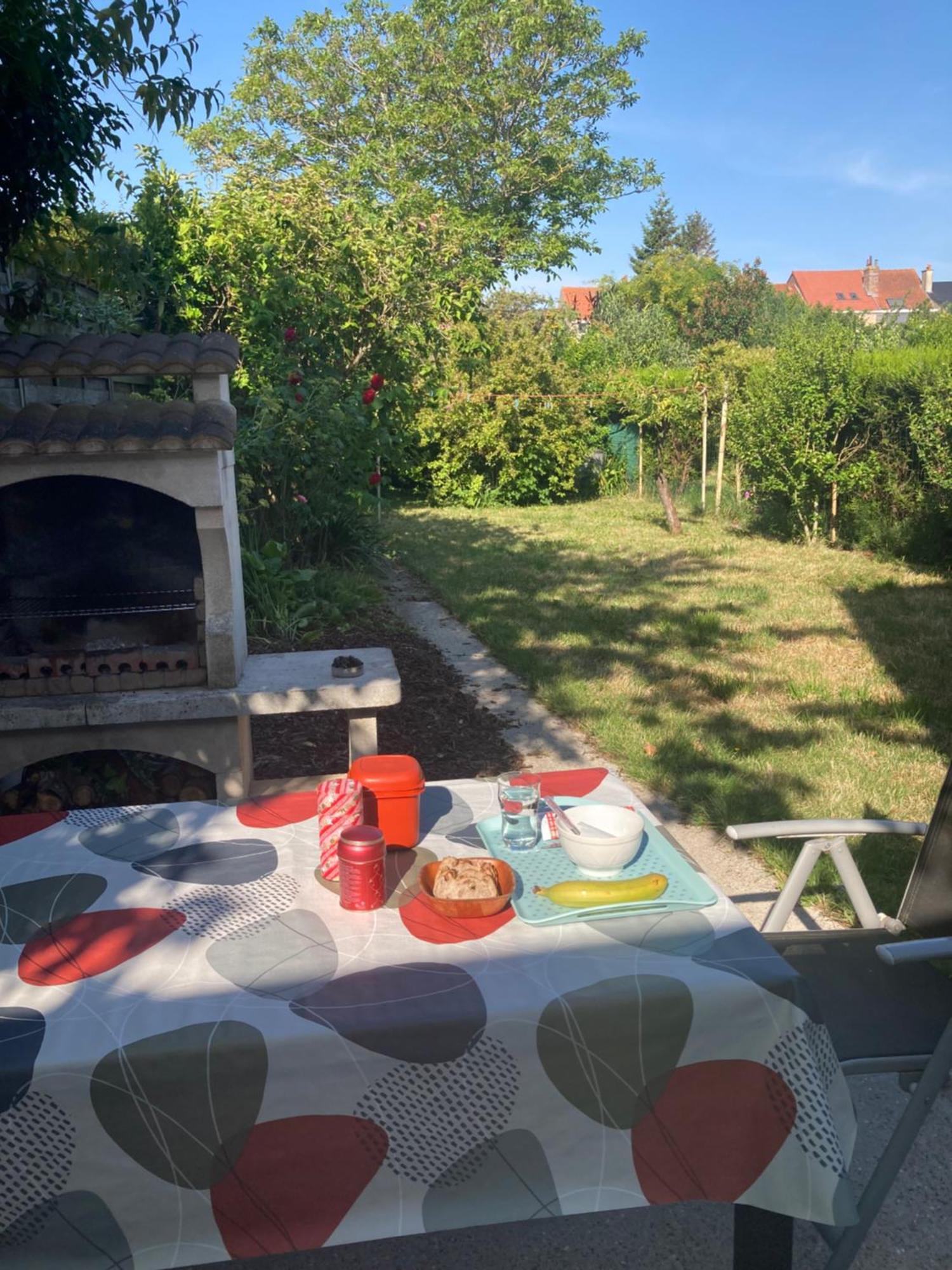 Nice House, Garden And Bbq 3Km From The Beach / Jolie Maison, Jardin Et Bbq A 3 Km De La Plage Coudekerque-Branche Extérieur photo
